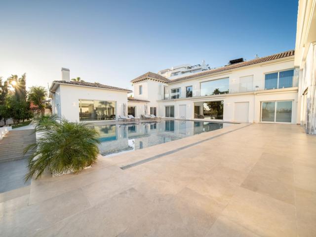 Villa en venta en Marbella Málaga
