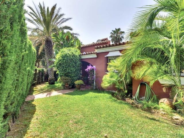 Villa en venta en Marbella Málaga