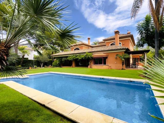 Villa en venta en Marbella Málaga