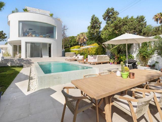 Villa en venta en Marbella Málaga