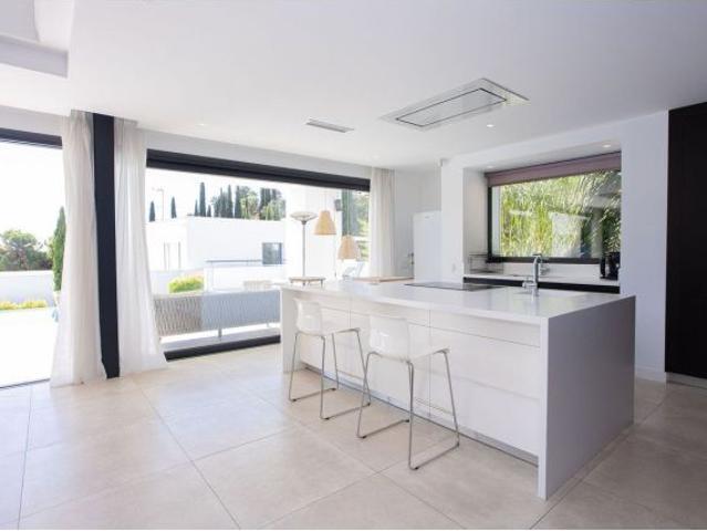 Villa en Venta en Marbella, Málaga