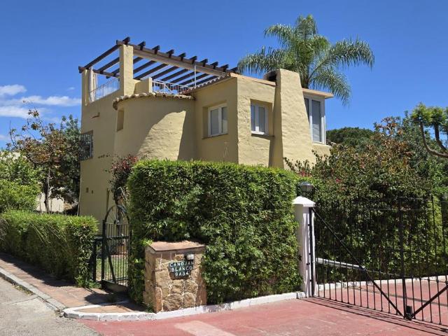 Villa en venta en Marbella Málaga