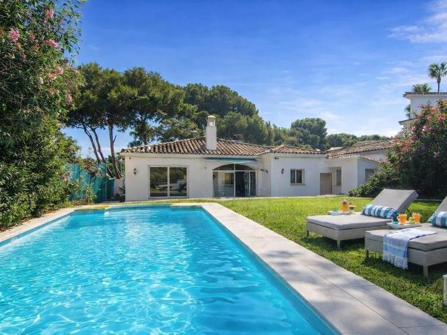 Villa en venta en Marbella Málaga
