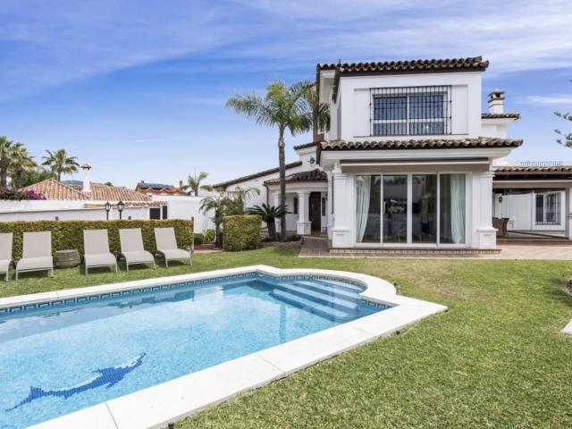 Villa en venta en Marbella Málaga