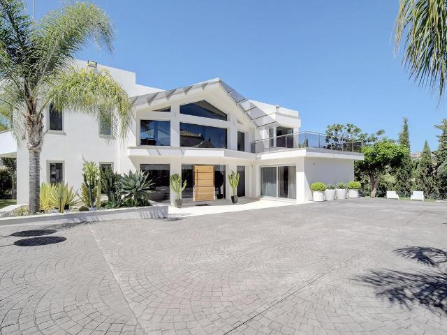 Villa en venta en Marbella Málaga