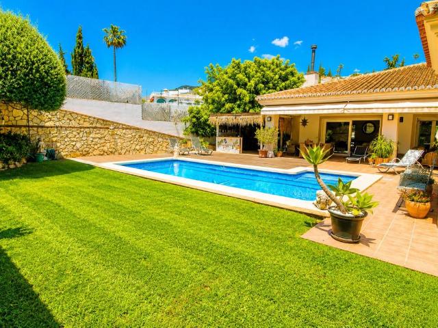Villa en venta en Mijas Málaga