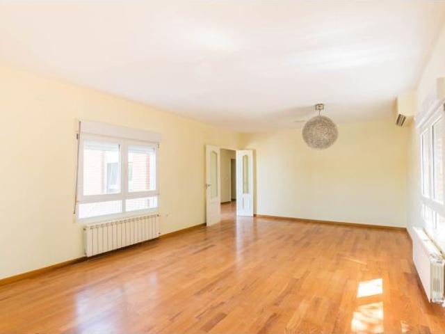Villa en Venta en Molina de Segura, Murcia