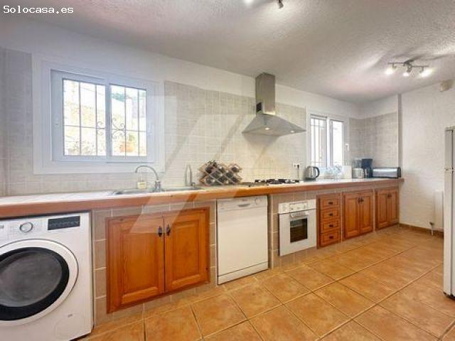 Villa en venta en Moraira, Costa Blanca. SISK T575
