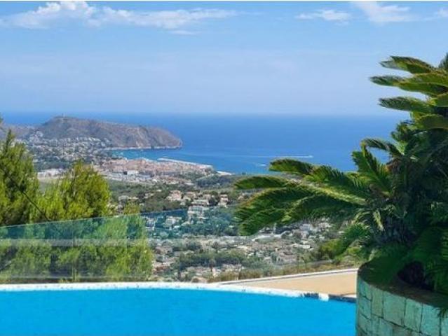 villa en Venta en Moraira. LKPI T1568