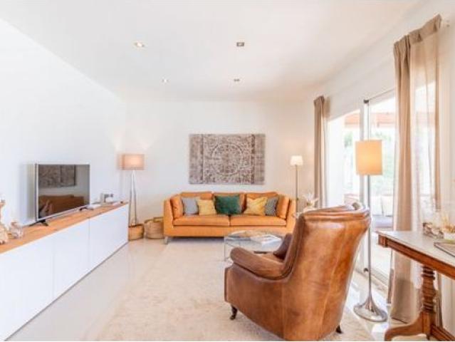 villa en Venta en Moraira. SABN T449