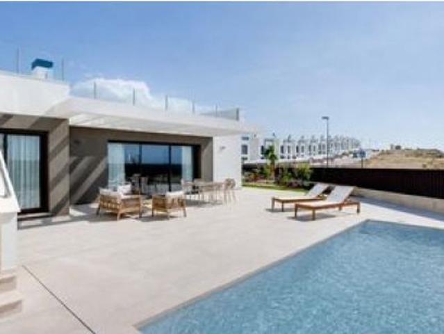 villa en Venta en Mutxamel. ETRV T9357