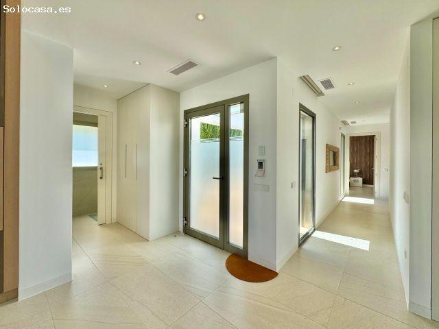 Villa en Venta en Orihuela, Alicante