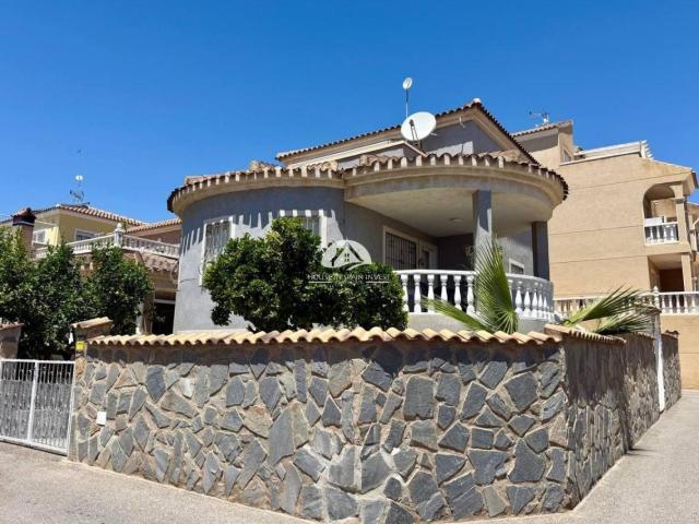 Villa en venta en Orihuela Alicante