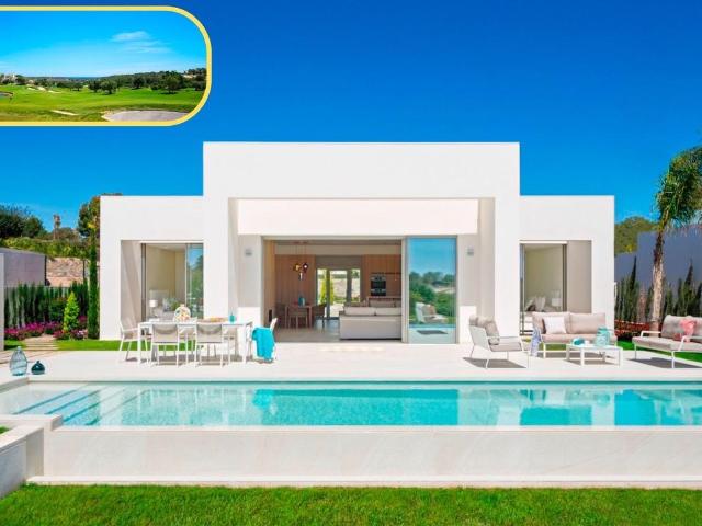 Villa en venta en Orihuela Alicante