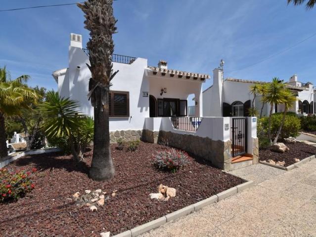 Villa en venta en Orihuela Alicante