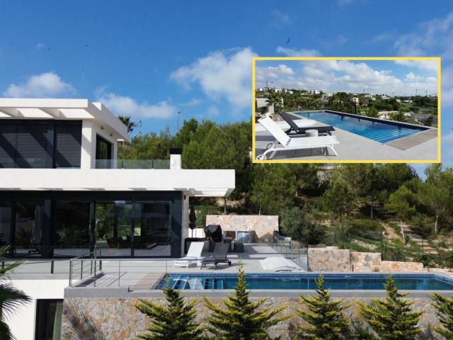 Villa en venta en Orihuela Alicante