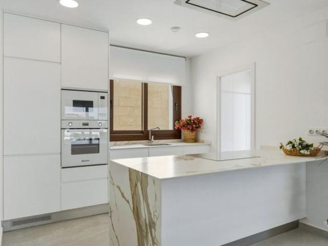 Villa en Venta en Orihuela, Alicante