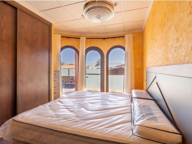 Villa en Venta en Orihuela Costa, Alicante
