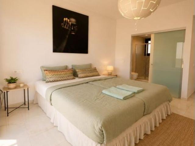 Villa en Venta en Orihuela Costa, Alicante