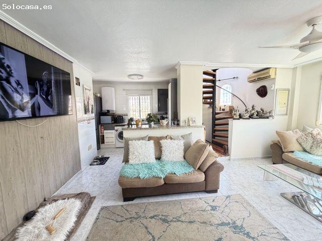 Villa en Venta en Orihuela Costa, Alicante