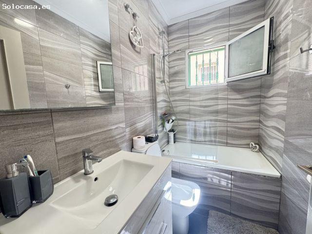 Villa en Venta en Orihuela Costa, Alicante