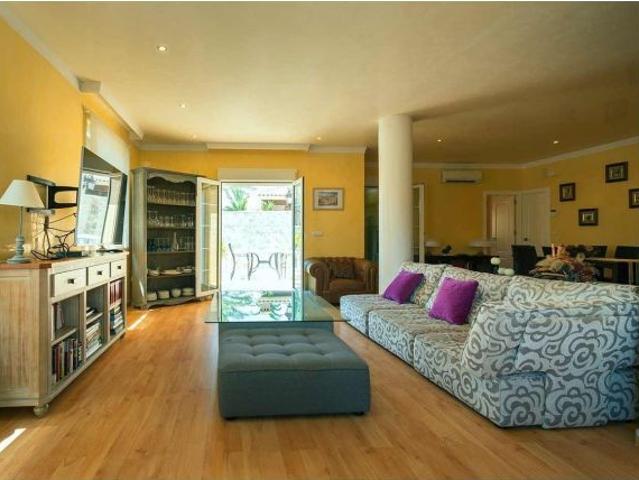 Villa en Venta en Orihuela Costa, Alicante
