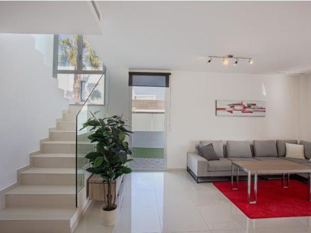 Villa en Venta en Orihuela Costa, Alicante