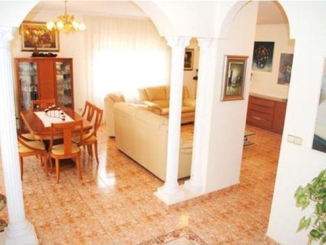 Villa en Venta en Orihuela Costa, Alicante