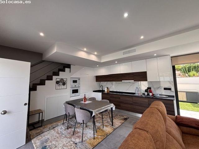 Villa en Venta en Orihuela Costa, Alicante