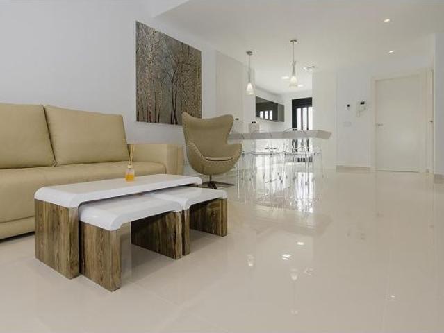 Villa en Venta en Orihuela Costa, Alicante