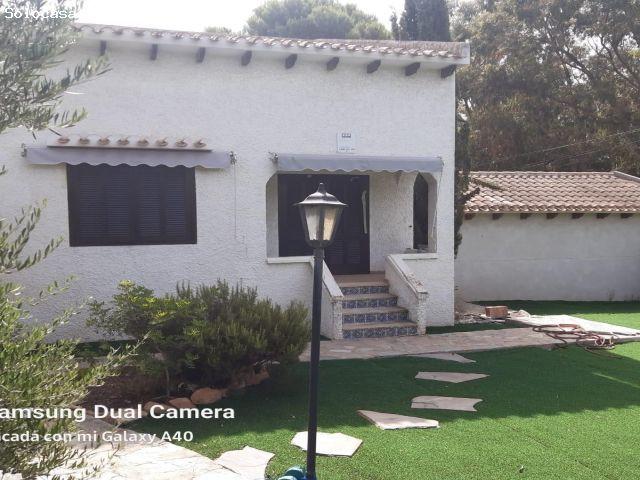 Villa en Venta en Orihuela Costa, Alicante