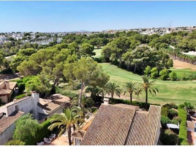 Villa en Venta en Orihuela Costa, Alicante