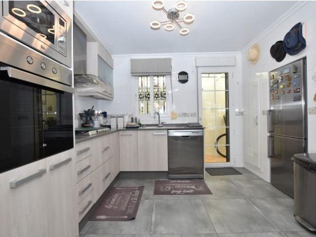 Villa en Venta en Orihuela Costa, Alicante