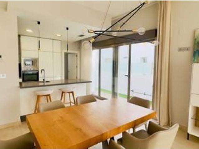 villa en Venta en Orihuela Costa. ETRV T8957