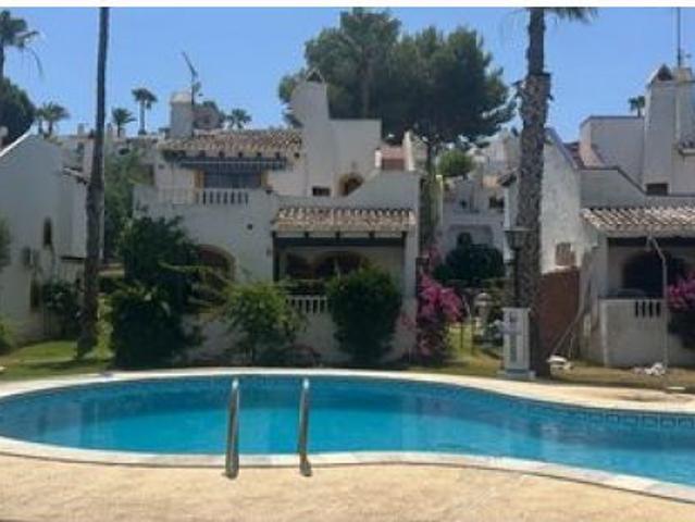 villa en Venta en Orihuela Costa. ETRV T9733