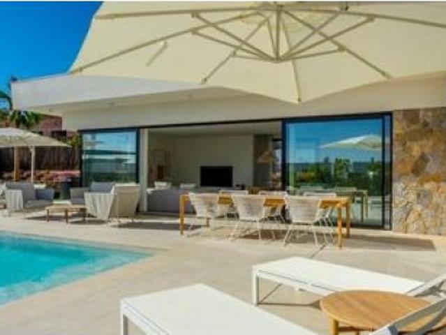 villa en Venta en Orihuela. ETRV T9364