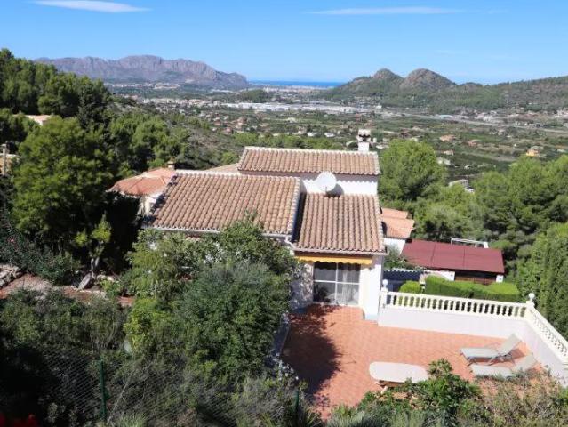 Villa en venta en Pedreguer Alicante