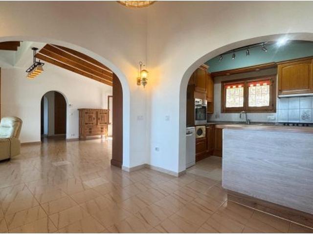 Villa en Venta en Pego, Alicante