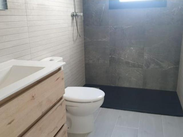 Villa en Venta en Pinoso, Alicante