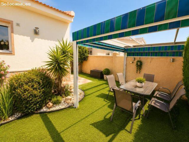 Villa en Venta en Pilar de la Horadada, Alicante