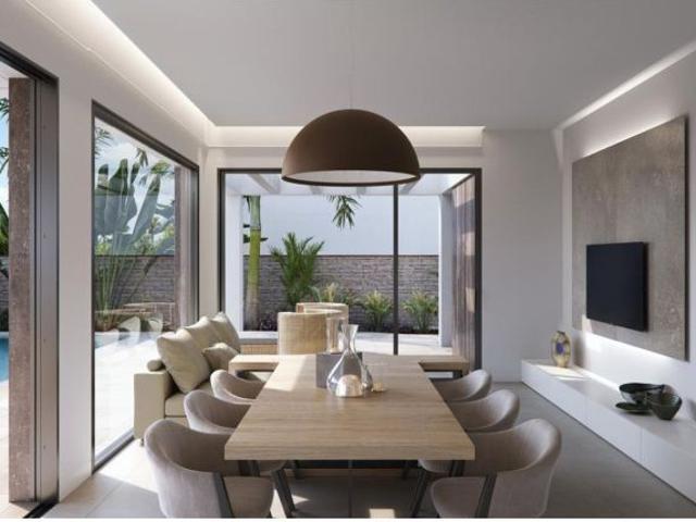Villa en Venta en Pilar de la Horadada, Alicante