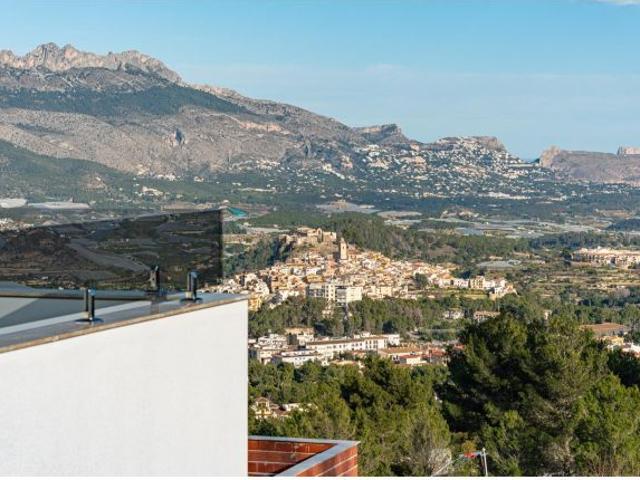 Villa en Venta en Polope, Alicante