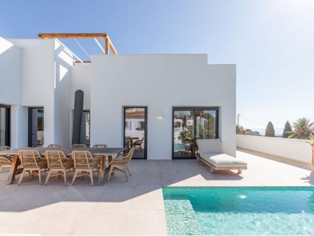 Villa en Venta en Rada de Moraira, Alicante