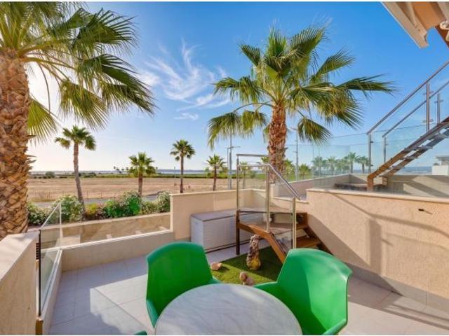 Villa en Venta en Rojales, Alicante