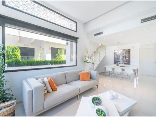 Villa en Venta en Rojales, Alicante