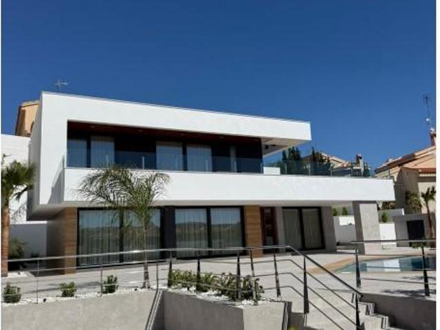 Villa en venta en Rojales Alicante