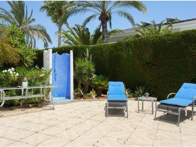 Villa en Venta en Rojales, Alicante