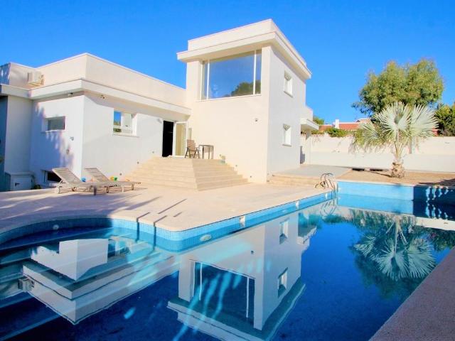 Villa en venta en Rojales Alicante