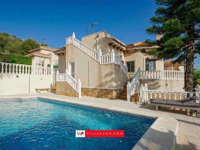 Villa en venta en San Miguel de Salinas Alicante