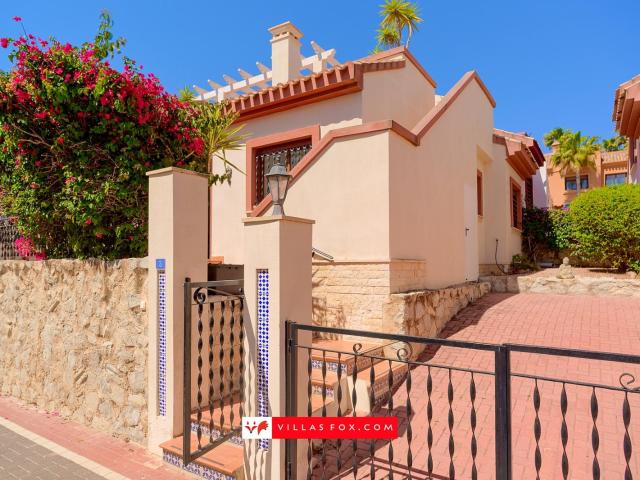Villa en venta en San Miguel de Salinas Alicante